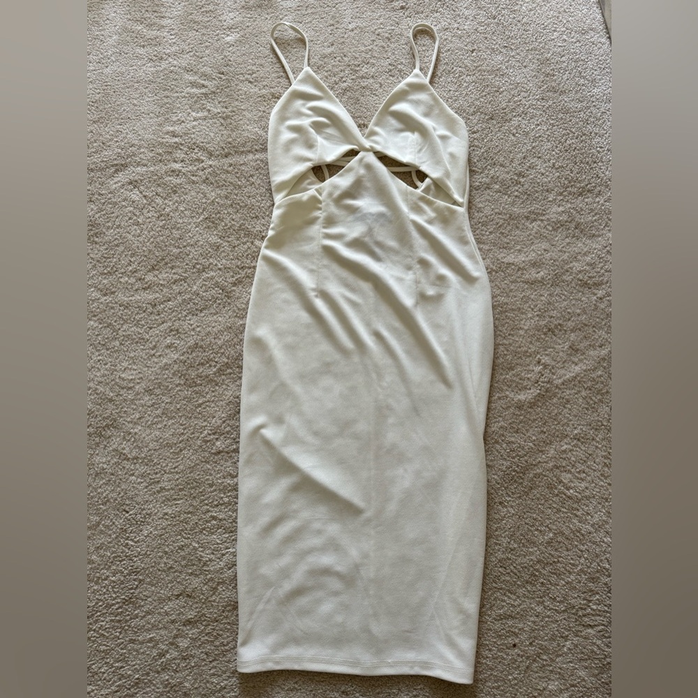 New Naanaa Cutout Midi Dress Size Small Purchased from ASOS